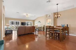 704 Palma Dr, The Villages, FL 32159 - Photo 5