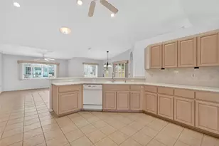 8739 SE 140th Place Rd, Summerfield, FL 34491 - Photo 7