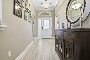 17384 SE 72nd Deer Run Ave, The Villages, FL 32162 - Photo 3