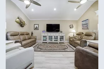 17384 SE 72nd Deer Run Avenue, The Villages, FL 32162 - Photo 13