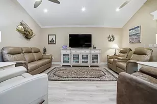 17384 SE 72nd Deer Run Ave, The Villages, FL 32162 - Photo 13