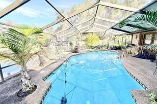 1813 Maine Ct, Tavares, FL 32778 - Photo 3