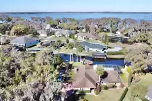 1813 Maine Ct, Tavares, FL 32778 - Photo 9