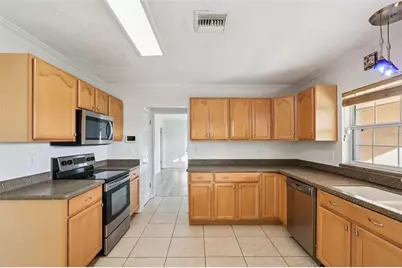 131 E Palmetto Avenue, Howey in the Hills, FL 34737 - Photo 15
