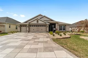 2074 Biller Cir, The Villages, FL 32163 - Photo 61