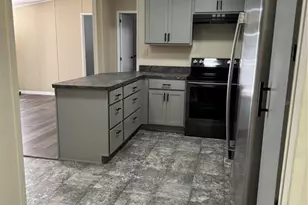 5525 W Evans St, Coleman, FL 33521 - Photo 7