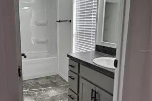 5525 W Evans St, Coleman, FL 33521 - Photo 11