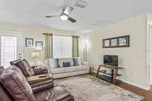 445 Keyhole St, The Villages, FL 32162 - Photo 7
