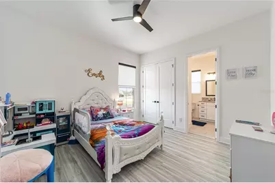 2577 Zawacki Path, Middleton, FL 34762 - Photo 51