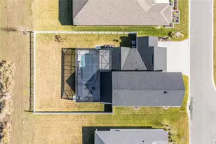 2577 Zawacki Path, Middleton, FL 34762 - Photo 95