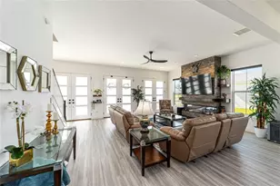 2577 Zawacki Path, Middleton, FL 34762 - Photo 19
