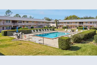 1100 E Caroline Street #106, Tavares, FL 32778 - Photo 33