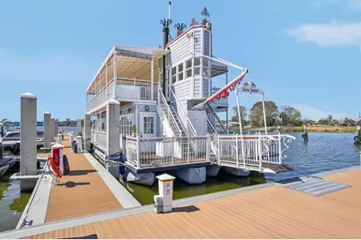 1100 E Caroline Street #106, Tavares, FL 32778 - Photo 41