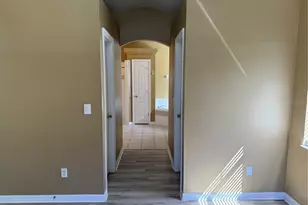 1048 Princeton Dr, Clermont, FL 34711 - Photo 21