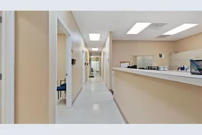 401 E North Boulevard #101, Leesburg, FL 34748 - Photo 17