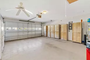 17109 SE 93rd Yondel Cir, The Villages, FL 32162 - Photo 25