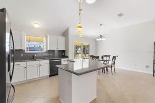 17109 SE 93rd Yondel Cir, The Villages, FL 32162 - Photo 13