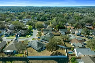 895 Vanderbilt Dr, Eustis, FL 32726 - Photo 37