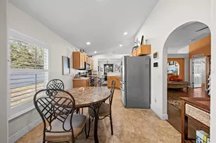 895 Vanderbilt Dr, Eustis, FL 32726 - Photo 15