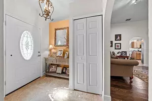 895 Vanderbilt Dr, Eustis, FL 32726 - Photo 5