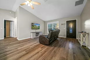 37402 Chicago Ave, Umatilla, FL 32784 - Photo 13