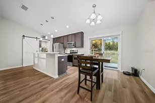 37402 Chicago Ave, Umatilla, FL 32784 - Photo 11