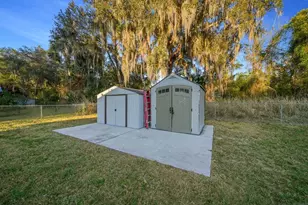 37402 Chicago Ave, Umatilla, FL 32784 - Photo 29
