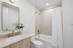 295 Skyfield Ct, Lady Lake, FL 32159 - Photo 3