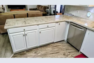 25039 Pine Hill, Leesburg, FL 34748 - Photo 7