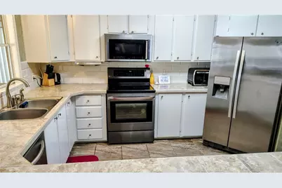 25039 Pine Hill, Leesburg, FL 34748 - Photo 5