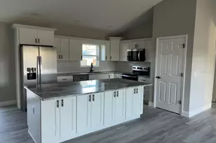 9420 N Jourden Dr, Citrus Springs, FL 34434 - Photo 11