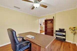 32239 Wolf Branch Ln, Sorrento, FL 32776 - Photo 17