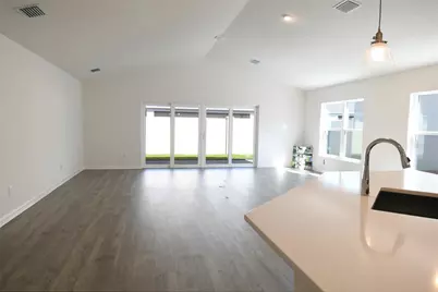 1173 Jello Dr, The Villages, FL 34762 - Photo 5