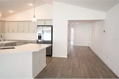 1173 Jello Dr, The Villages, FL 34762 - Photo 7