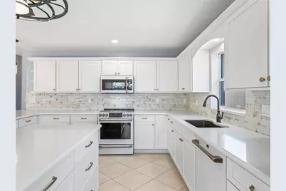 3924 Woodpecker Drive, Fruitland Park, FL 34731 - Photo 17