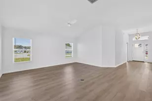 6672 Garner Path, The Villages, FL 34762 - Photo 21