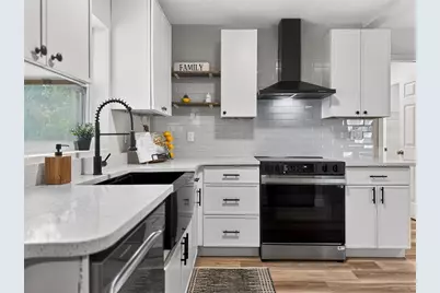 1450 S Park Avenue, Titusville, FL 32780 - Photo 5