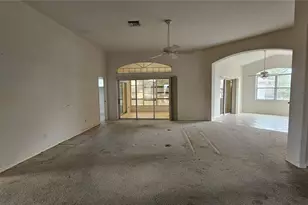 21516 Castle View Ct, Leesburg, FL 34748 - Photo 7