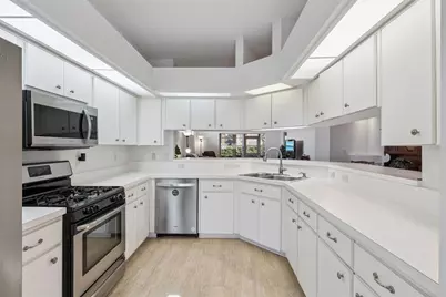 26842 Forest Hills Street, Leesburg, FL 34748 - Photo 11