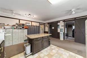 219 W McClendon St, Lady Lake, FL 32159 - Photo 33