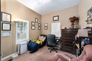 219 W McClendon St, Lady Lake, FL 32159 - Photo 27