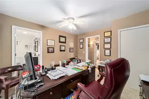 219 W McClendon St, Lady Lake, FL 32159 - Photo 25