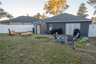 1038 Singleton Cir, Groveland, FL 34736 - Photo 35