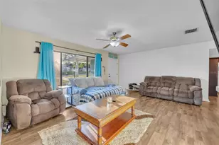 202 Bryan St, Eustis, FL 32726 - Photo 7