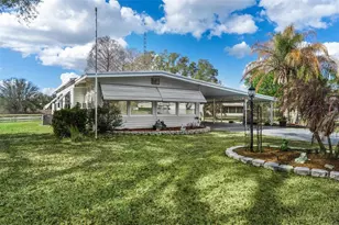 304 Ivanhoe Cir, Lady Lake, FL 32159 - Photo 5