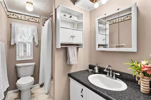 304 Ivanhoe Cir, Lady Lake, FL 32159 - Photo 27