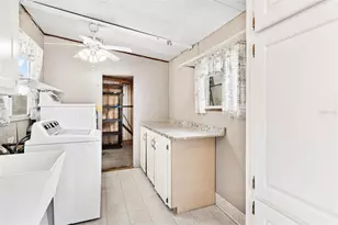 304 Ivanhoe Cir, Lady Lake, FL 32159 - Photo 37