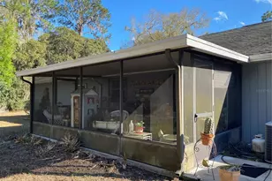 1050 Cr 482D, Lake Panasoffkee, FL 33538 - Photo 19