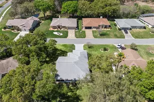 27217 Racquet Cir, Leesburg, FL 34748 - Photo 43