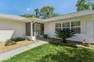 27217 Racquet Cir, Leesburg, FL 34748 - Photo 3